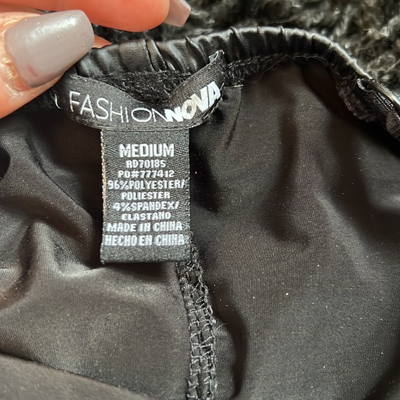 Fashion nova size medium leather style dress - Picture 3 of 3